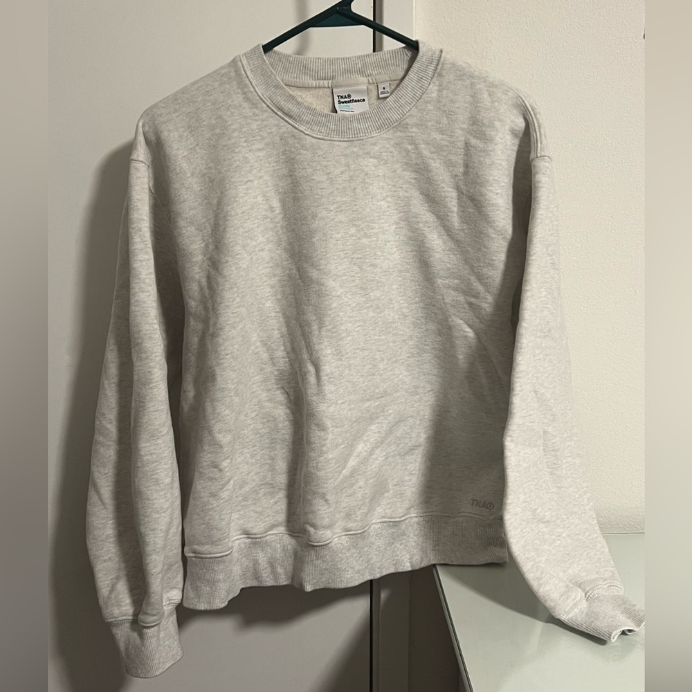 Aritzia TNA cozy fleece crewneck
